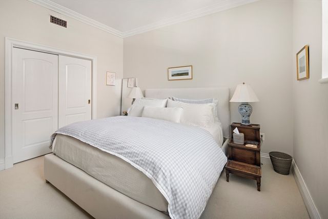 30 Monument Sq 104, Boston, MA 02129