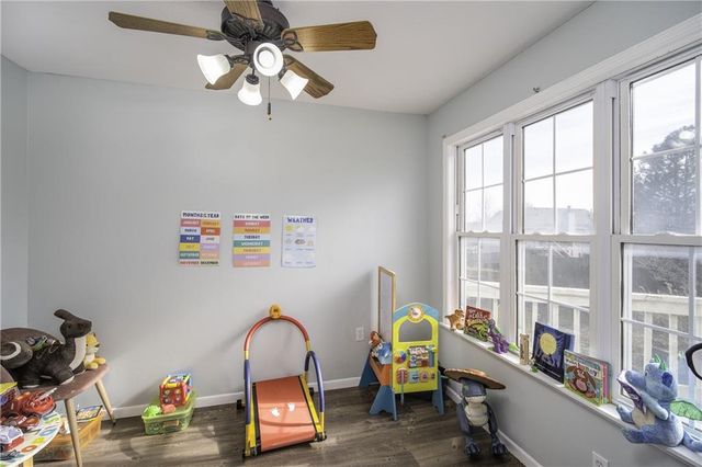 410 Myers Drive, Tonganoxie, KS 66086