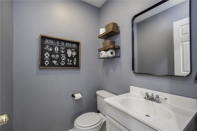 410 Myers Drive, Tonganoxie, KS 66086