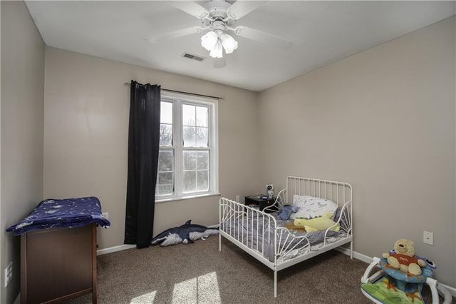 410 Myers Drive, Tonganoxie, KS 66086