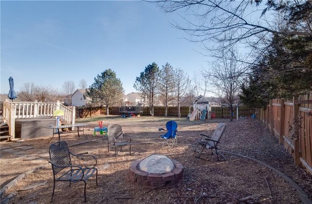 410 Myers Drive, Tonganoxie, KS 66086