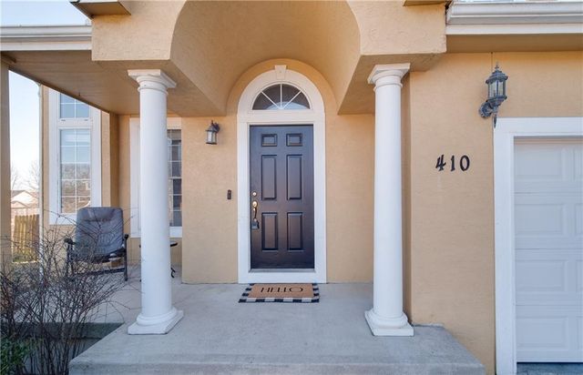 410 Myers Drive, Tonganoxie, KS 66086