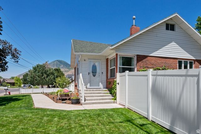 1214 N 300 W, Mapleton, UT 84664