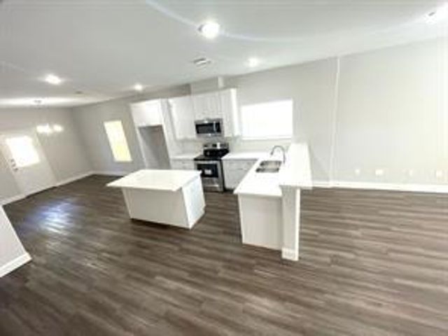 9327 Camay Drive Drive, Houston, TX 77016