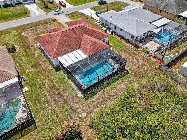 459 SE Nome Drive, Port St. Lucie, FL 34984