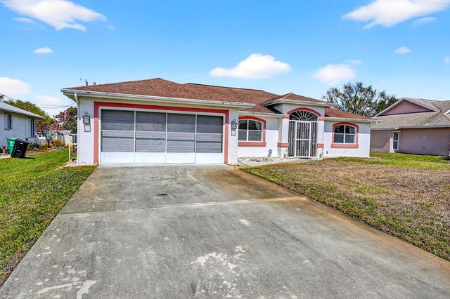 459 SE Nome Drive, Port St. Lucie, FL 34984