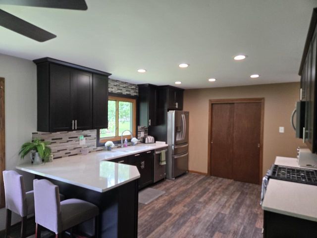 1309 Hickory DRIVE, Jefferson, WI 53549
