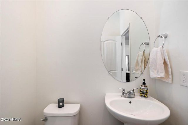 710 E BOCA RATON Road, Phoenix, AZ 85022