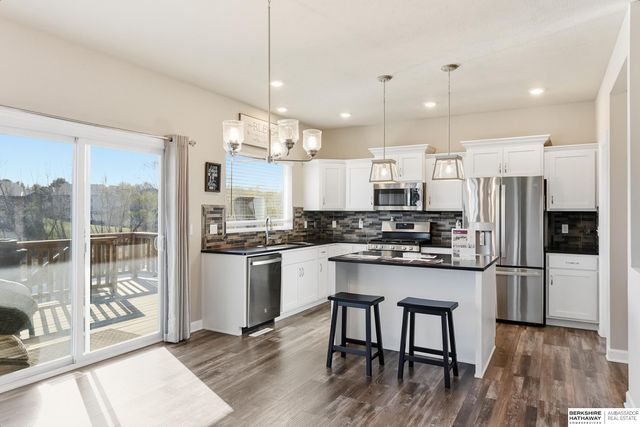 9307 S 177th Street, Omaha, NE 68136