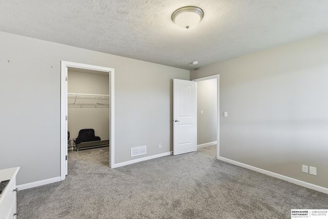 9307 S 177th Street, Omaha, NE 68136