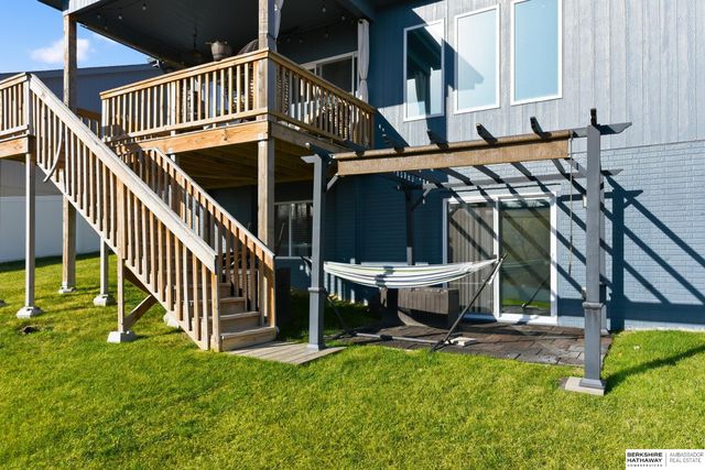 9307 S 177th Street, Omaha, NE 68136