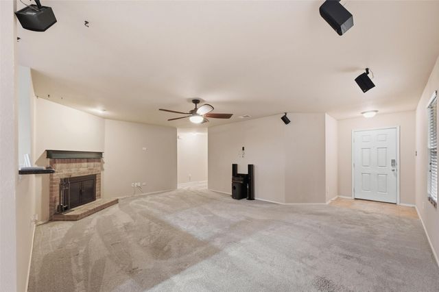 322 Laurel Lane, Fate, TX 75087