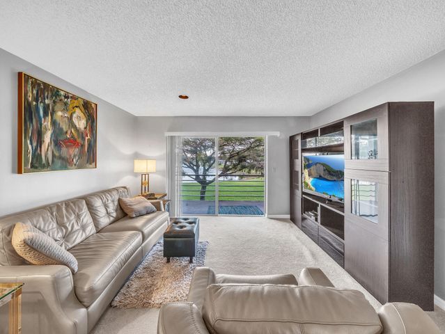 130 Lake Constance Drive, West Palm Beach, FL 33411