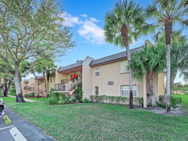 130 Lake Constance Drive, West Palm Beach, FL 33411