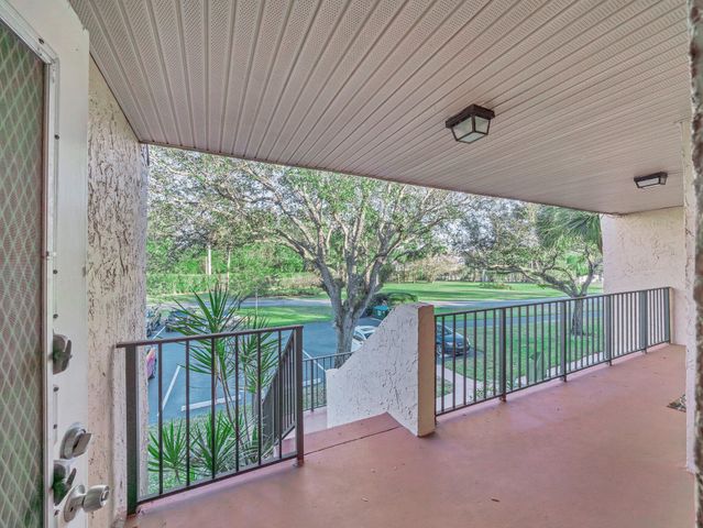 130 Lake Constance Drive, West Palm Beach, FL 33411