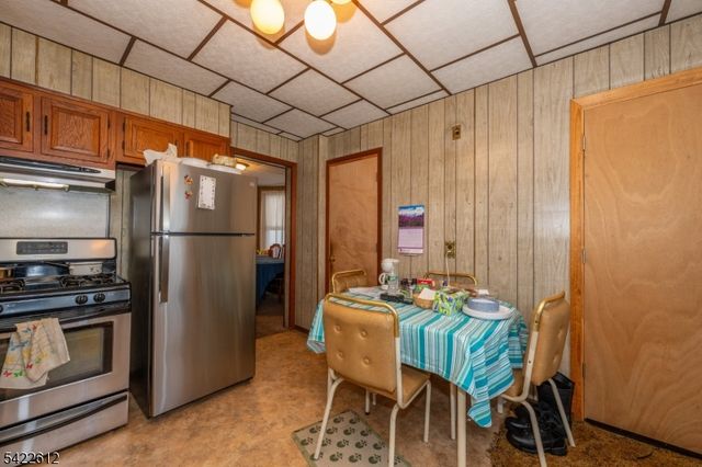 369 Paulison Ave, Passaic City, NJ 07055