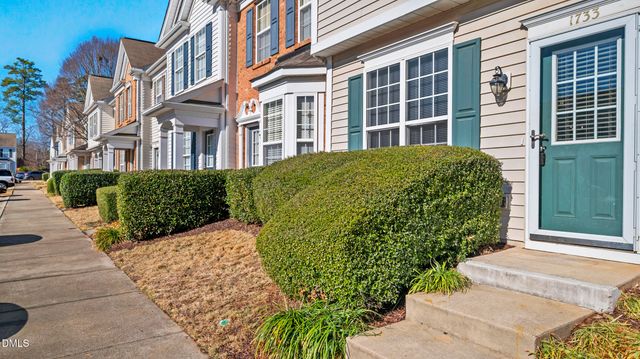 1733 Sorrell Brook Way, Raleigh, NC 27609