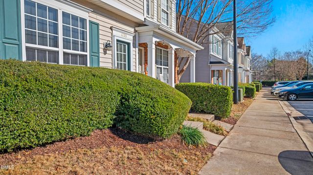 1733 Sorrell Brook Way, Raleigh, NC 27609