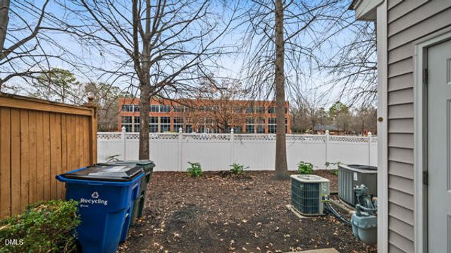 1733 Sorrell Brook Way, Raleigh, NC 27609