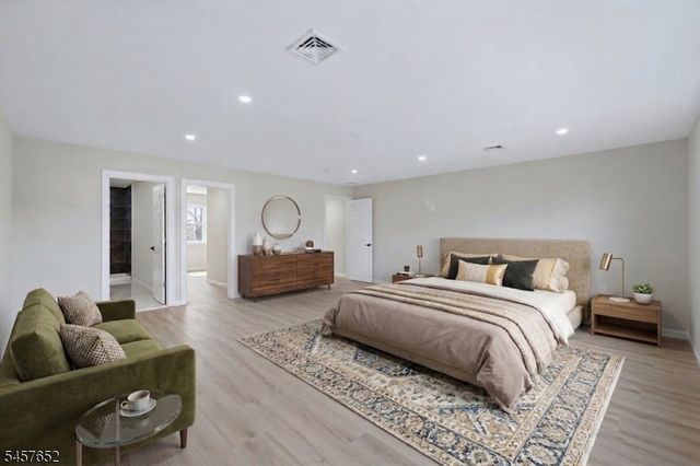 10 Delar Pkwy A, Franklin Twp., NJ 08823