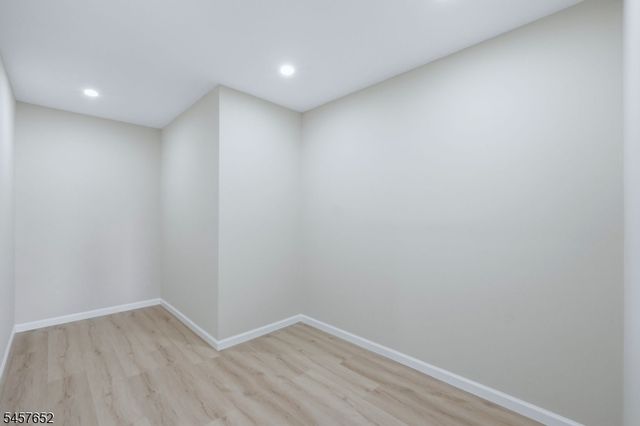 10 Delar Pkwy A, Franklin Twp., NJ 08823