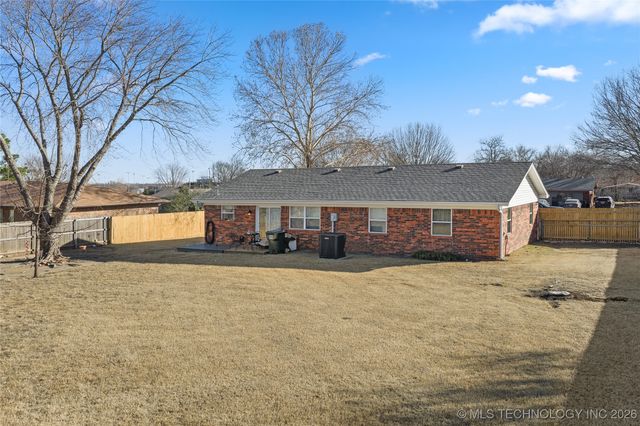 92 Cody, Lone Grove, OK 73443