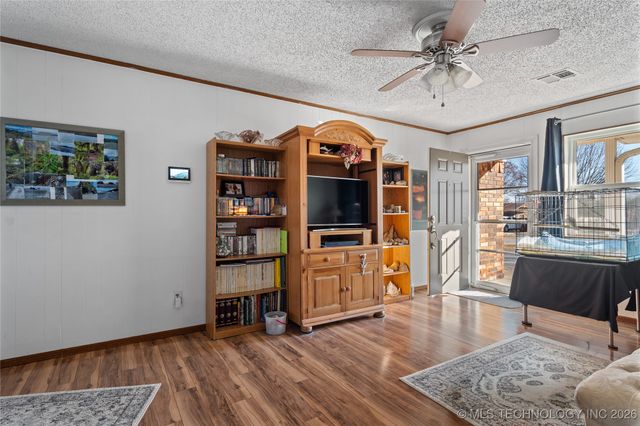 92 Cody, Lone Grove, OK 73443