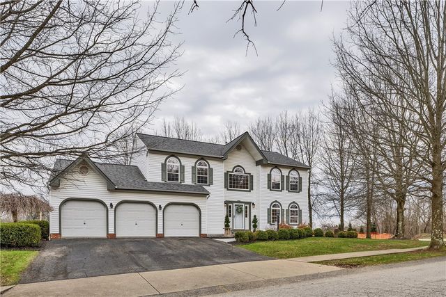 100 Hazelwood Dr, Cranberry Twp, PA 16066