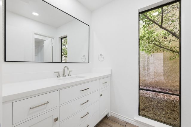 9611 Orchard Hill, Dallas, TX 75243