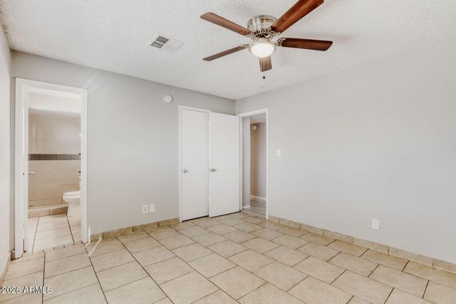 7201 W ROSE Lane, Glendale, AZ 85303