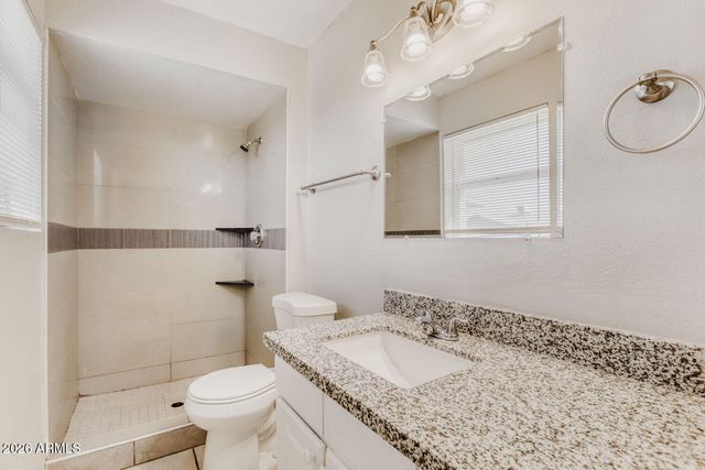 7201 W ROSE Lane, Glendale, AZ 85303