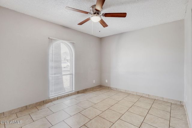 7201 W ROSE Lane, Glendale, AZ 85303