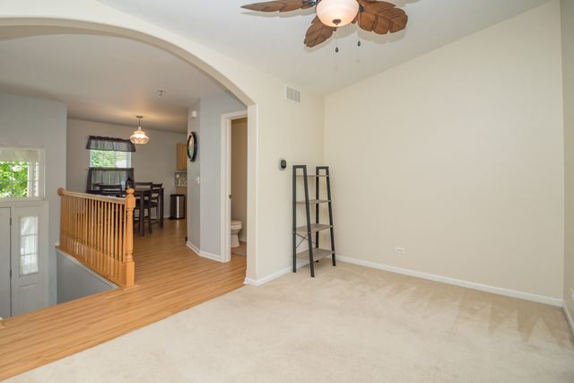 1040 Fairway Drive, Fox Lake, IL 60020