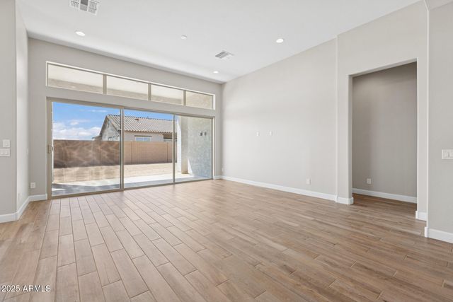 18927 W LAWRENCE Road, Waddell, AZ 85355