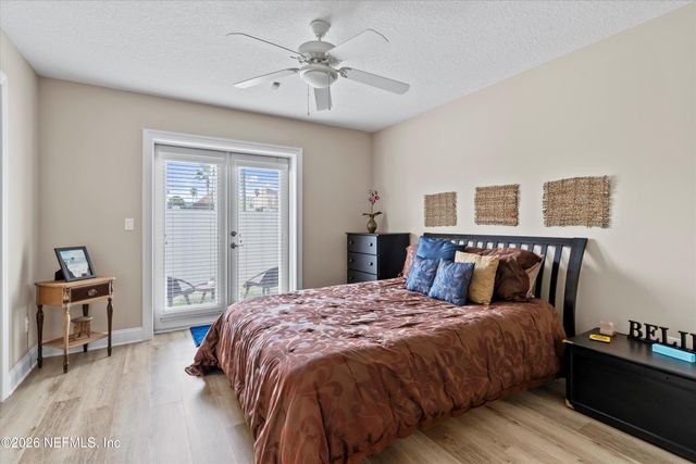 107 17TH Avenue S B, Jacksonville Beach, FL 32250