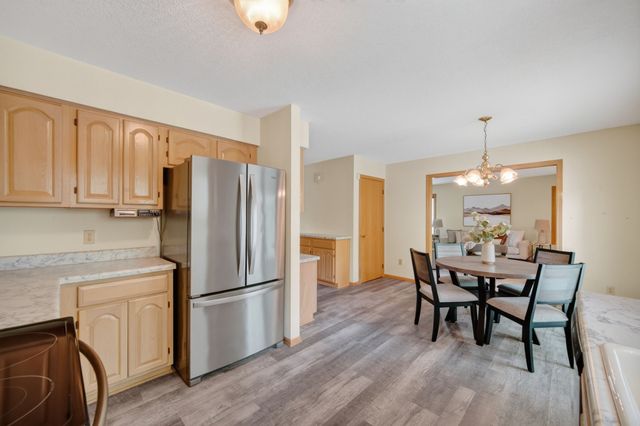 805 Valley West Drive, West Des Moines, IA 50265