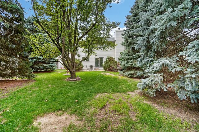 805 Valley West Drive, West Des Moines, IA 50265