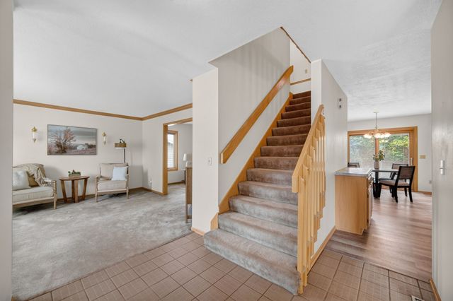 805 Valley West Drive, West Des Moines, IA 50265