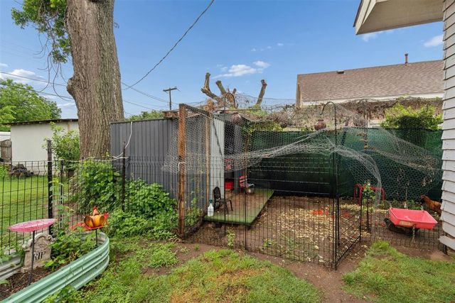 1952 NW 13th Street, Oklahoma City, OK 73106