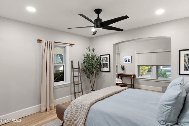 38 W VERNON Avenue, Phoenix, AZ 85003