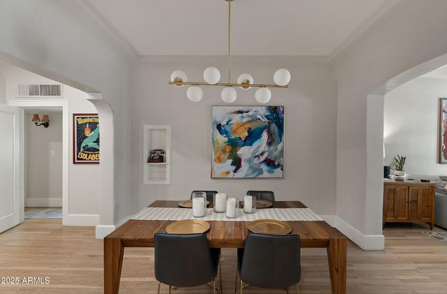 38 W VERNON Avenue, Phoenix, AZ 85003