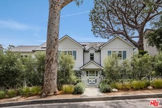782 Ranch Lane, Pacific Palisades, CA 90272
