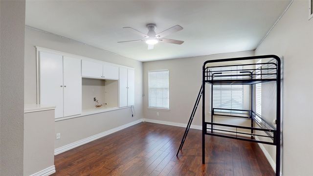 14 E Hillside Place, Trophy Club, TX 76262