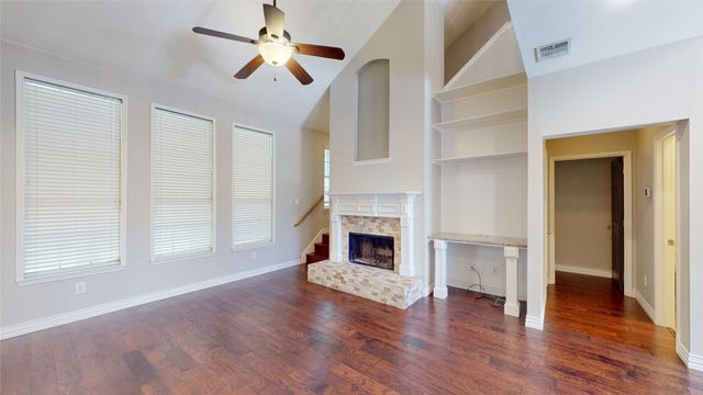 14 E Hillside Place, Trophy Club, TX 76262