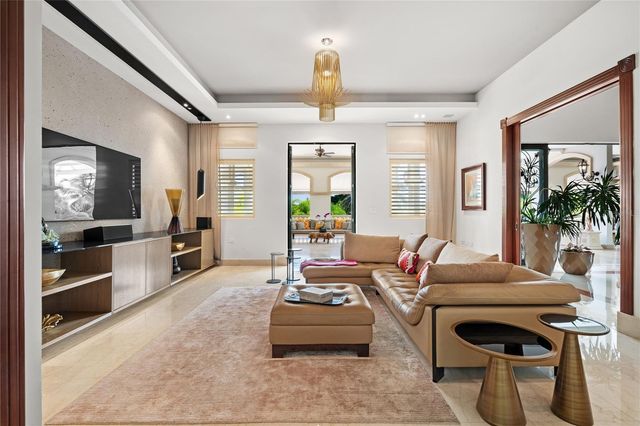 2003 JOSE FIDALGO DIAZ, San Juan, PR 00926