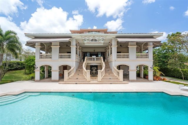 2003 JOSE FIDALGO DIAZ, San Juan, PR 00926