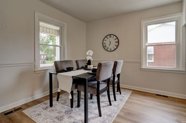 1507 Sweetser Avenue, Evansville, IN 47714