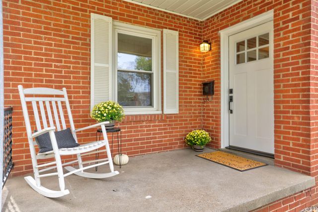 1507 Sweetser Avenue, Evansville, IN 47714