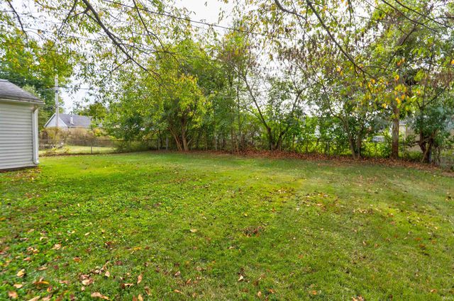 1507 Sweetser Avenue, Evansville, IN 47714