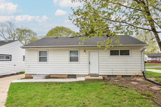 8106 Herbert AVENUE, Milwaukee, WI 53218